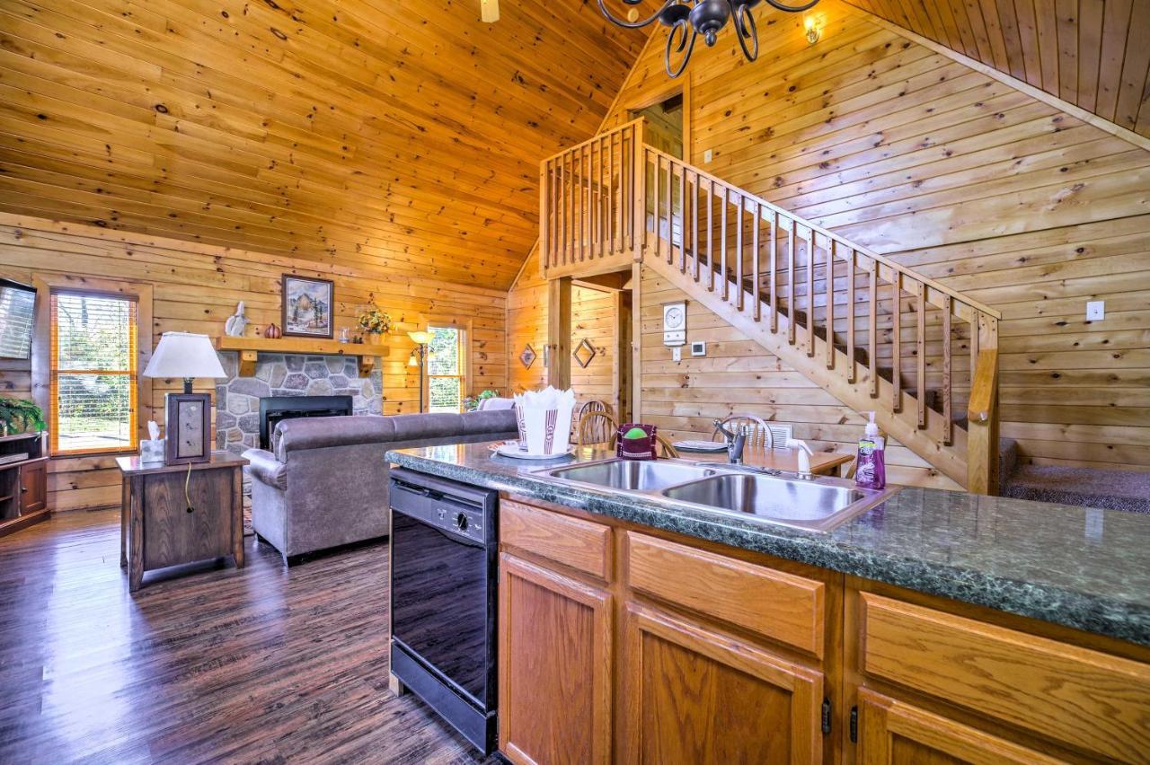 Sevierville Retreat Private Hot Tub And Lake Views! Exterior photo